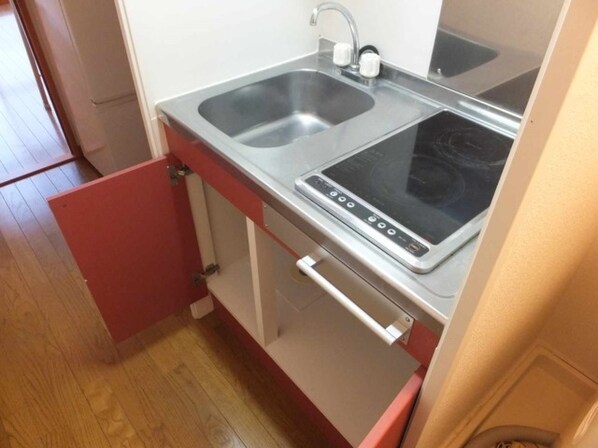 レオパレスレコルテ松ヶ枝の物件内観写真